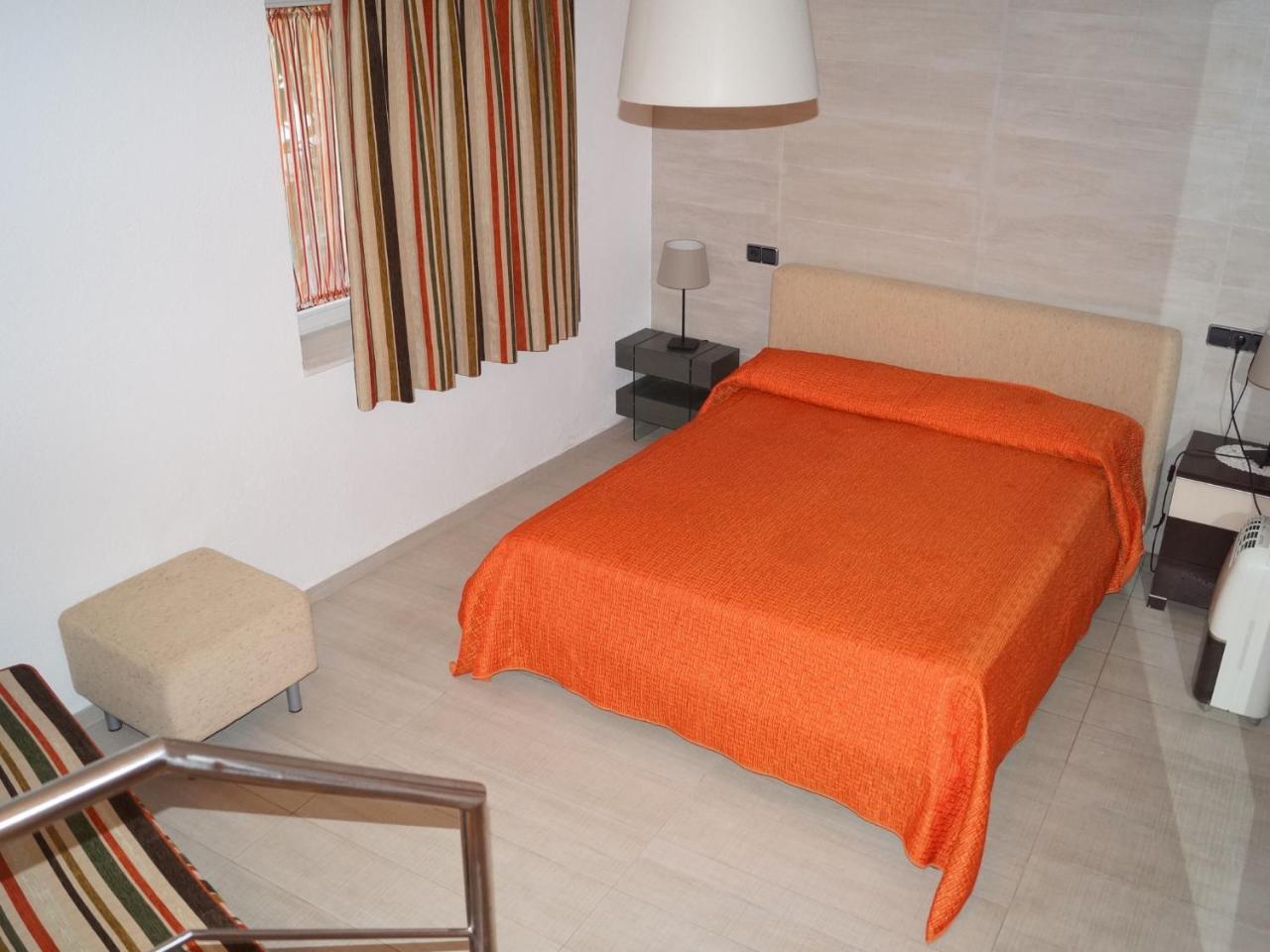 Mango Lloret de Mar